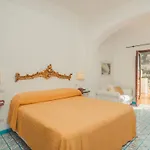 Poseidon Hotel 4*