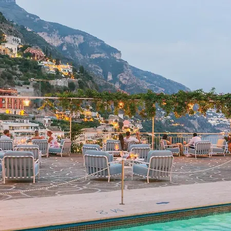 Ξενοδοχείο Poseidon 4*