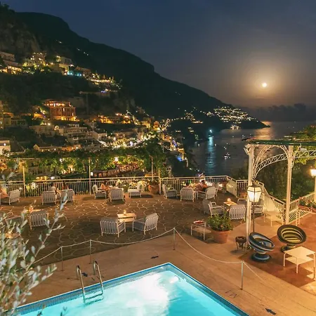 Ξενοδοχείο Poseidon 4*