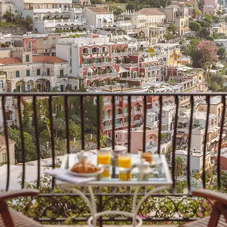 מלון Poseidon 4*